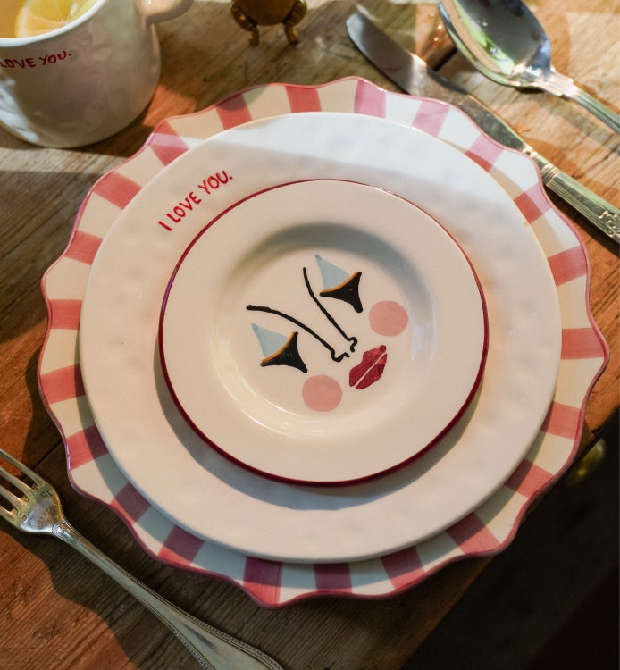 Pink Scallop Plate