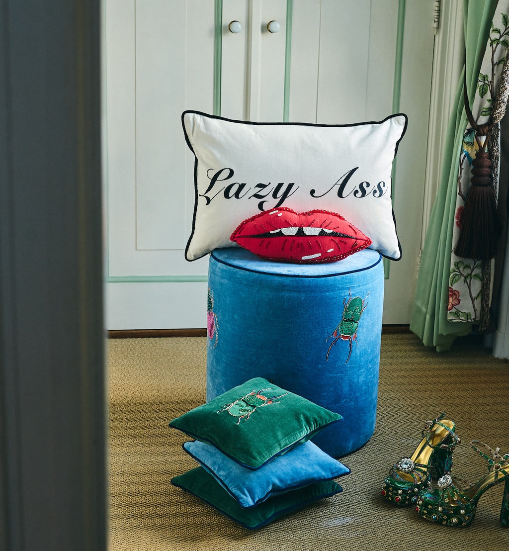 Kiss Cushion