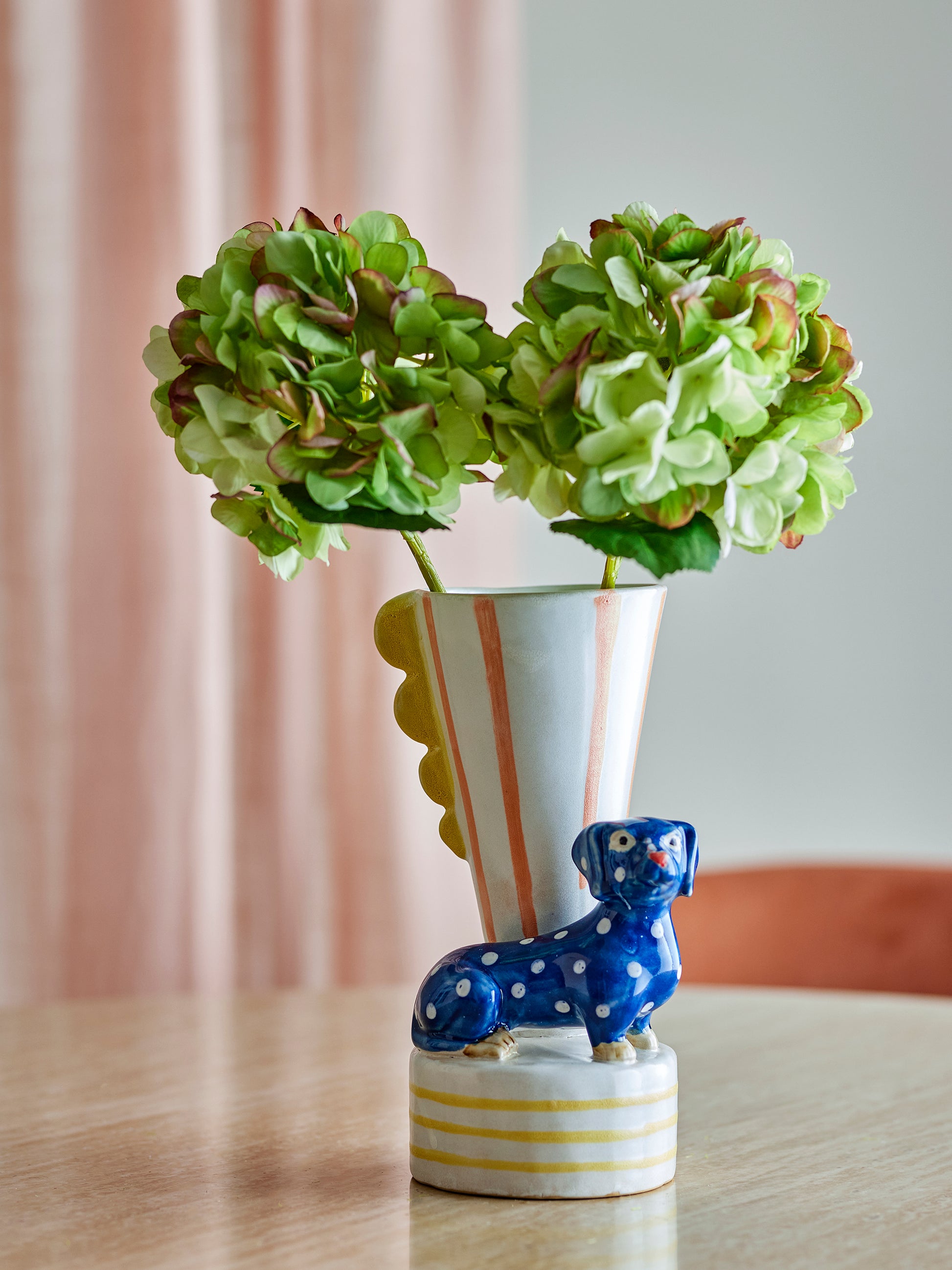 Dach Vase