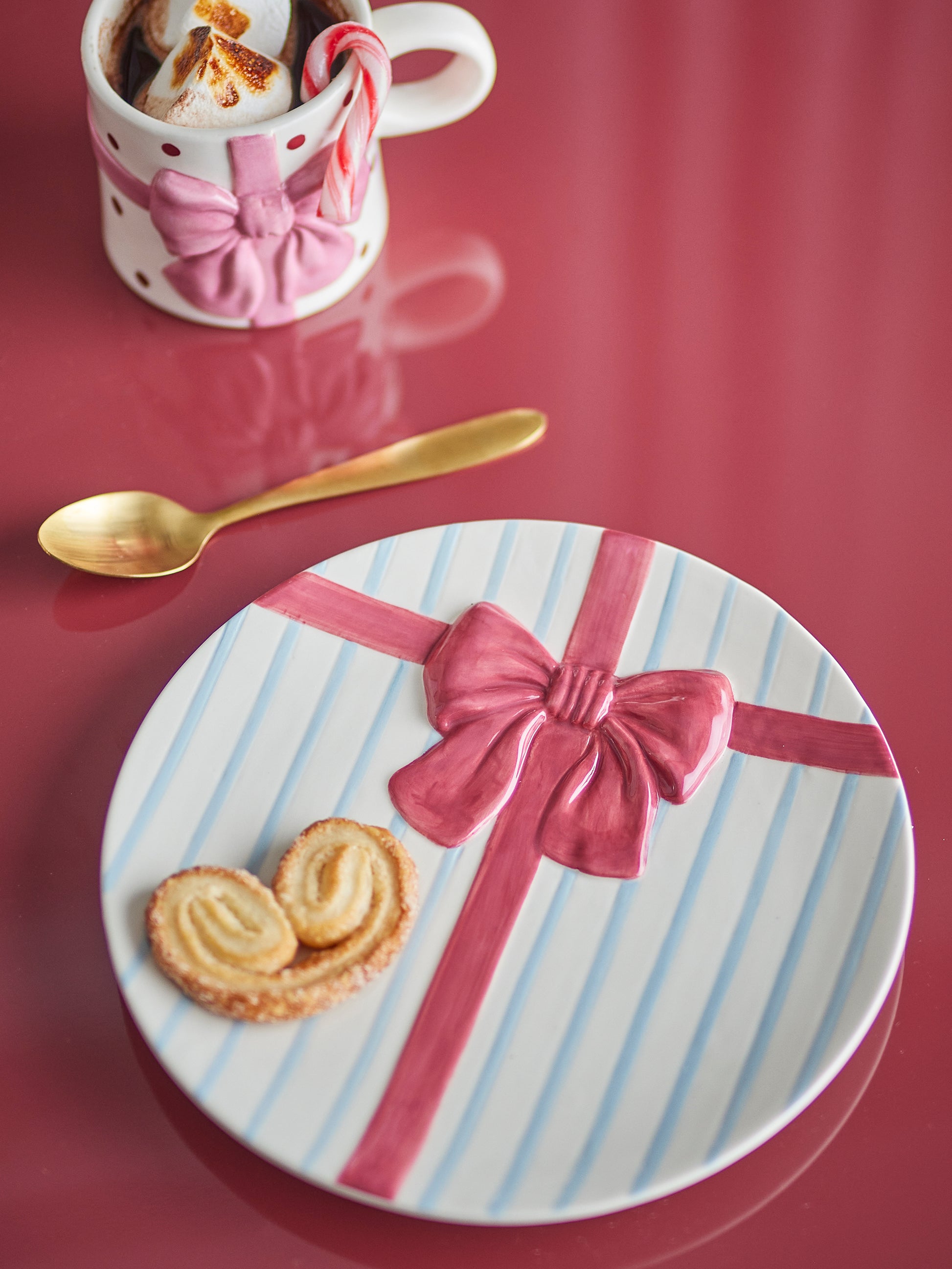 Bow Blue Plate