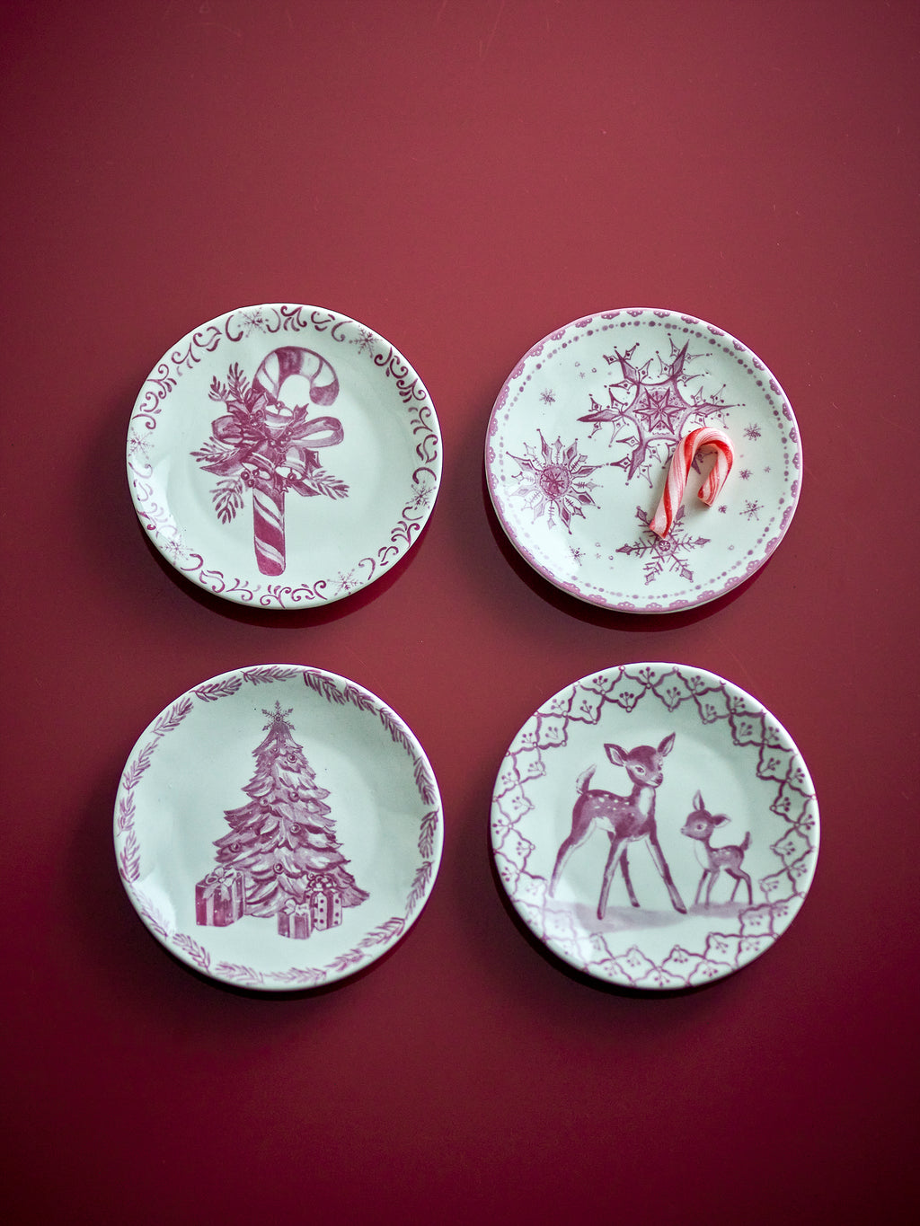 Wonderland Plate Set of 4