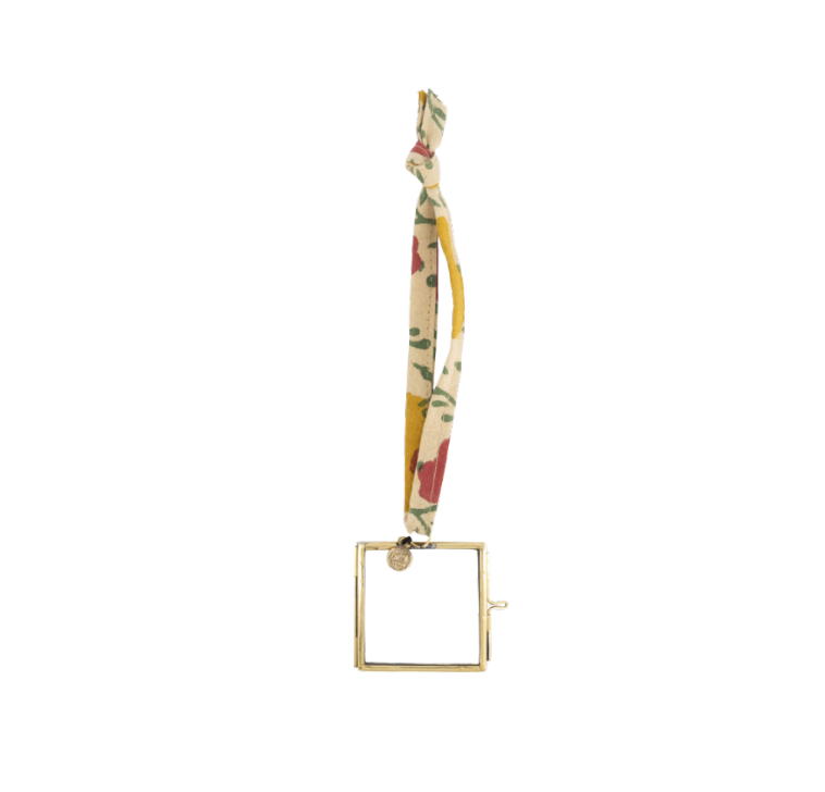 Evy Frame