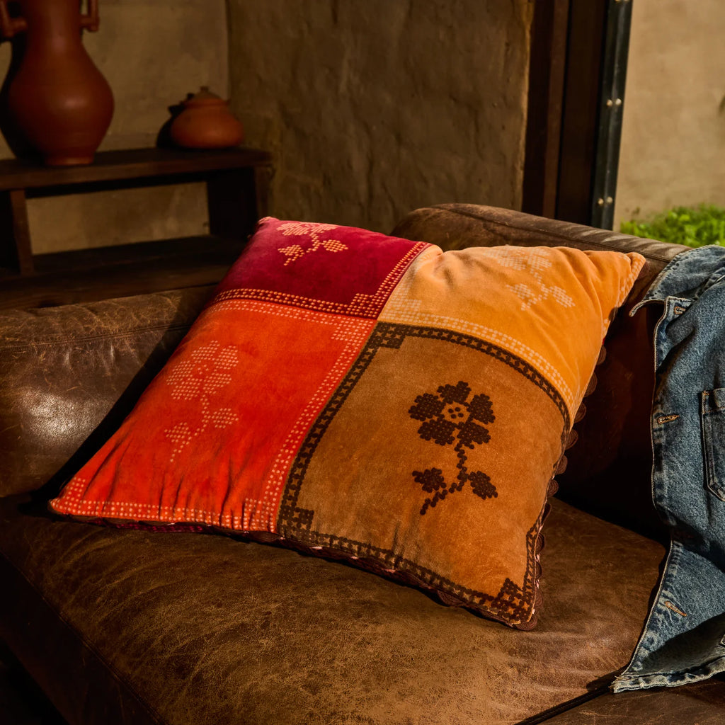 Bonny Cushion