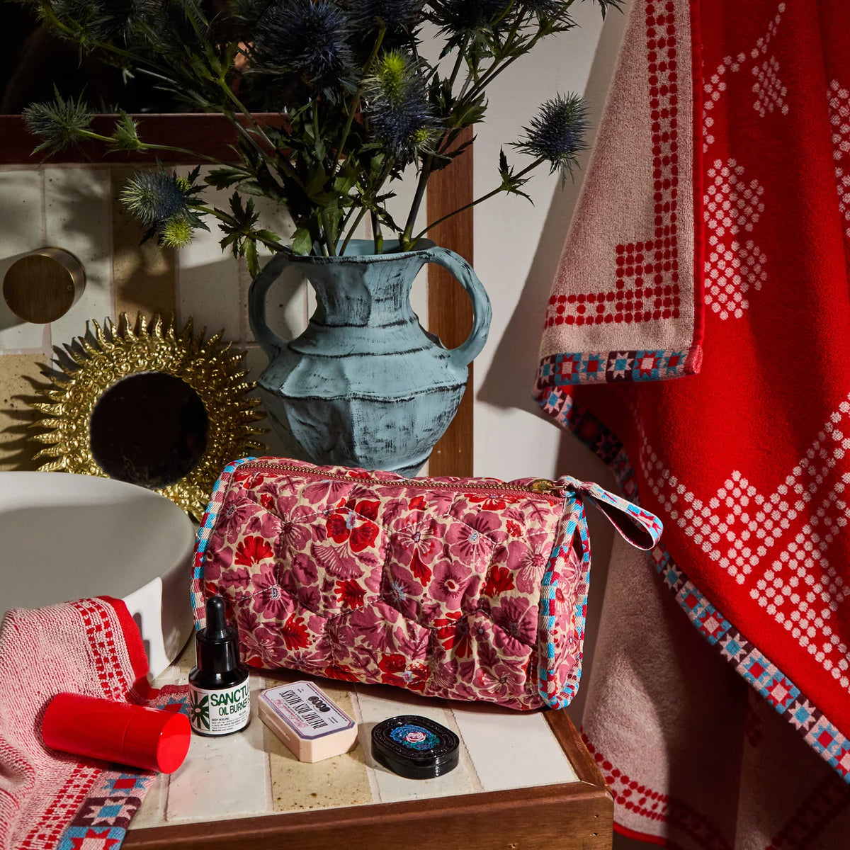 Poppy Round Wash Bag