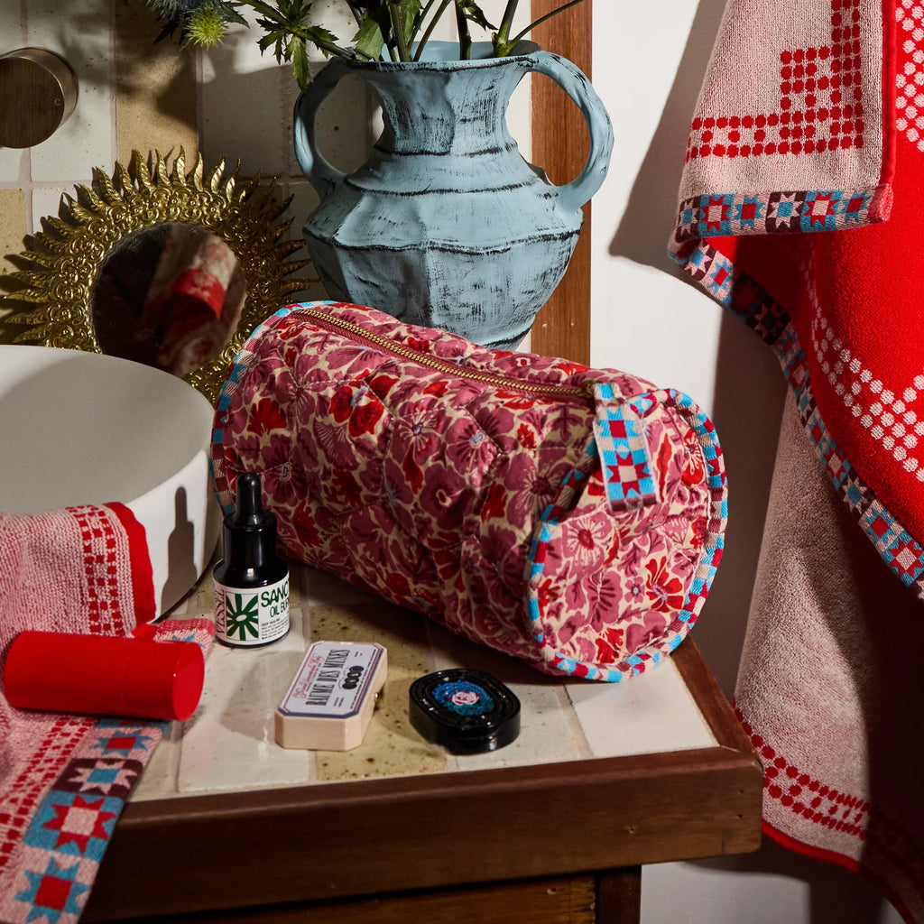 Poppy Round Wash Bag