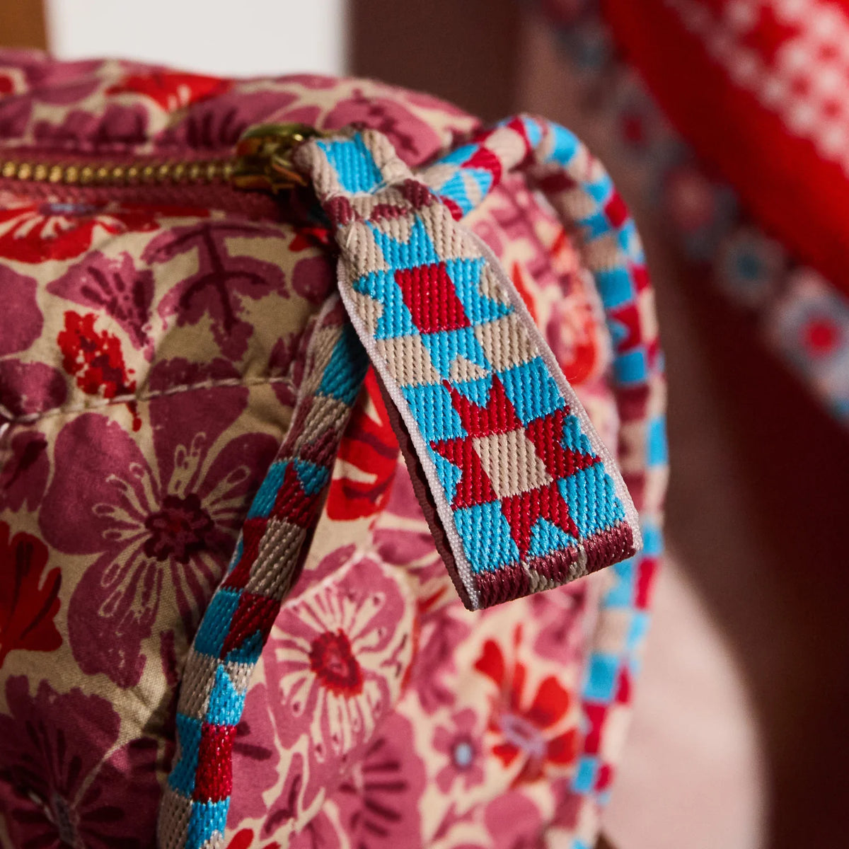 Poppy Round Wash Bag