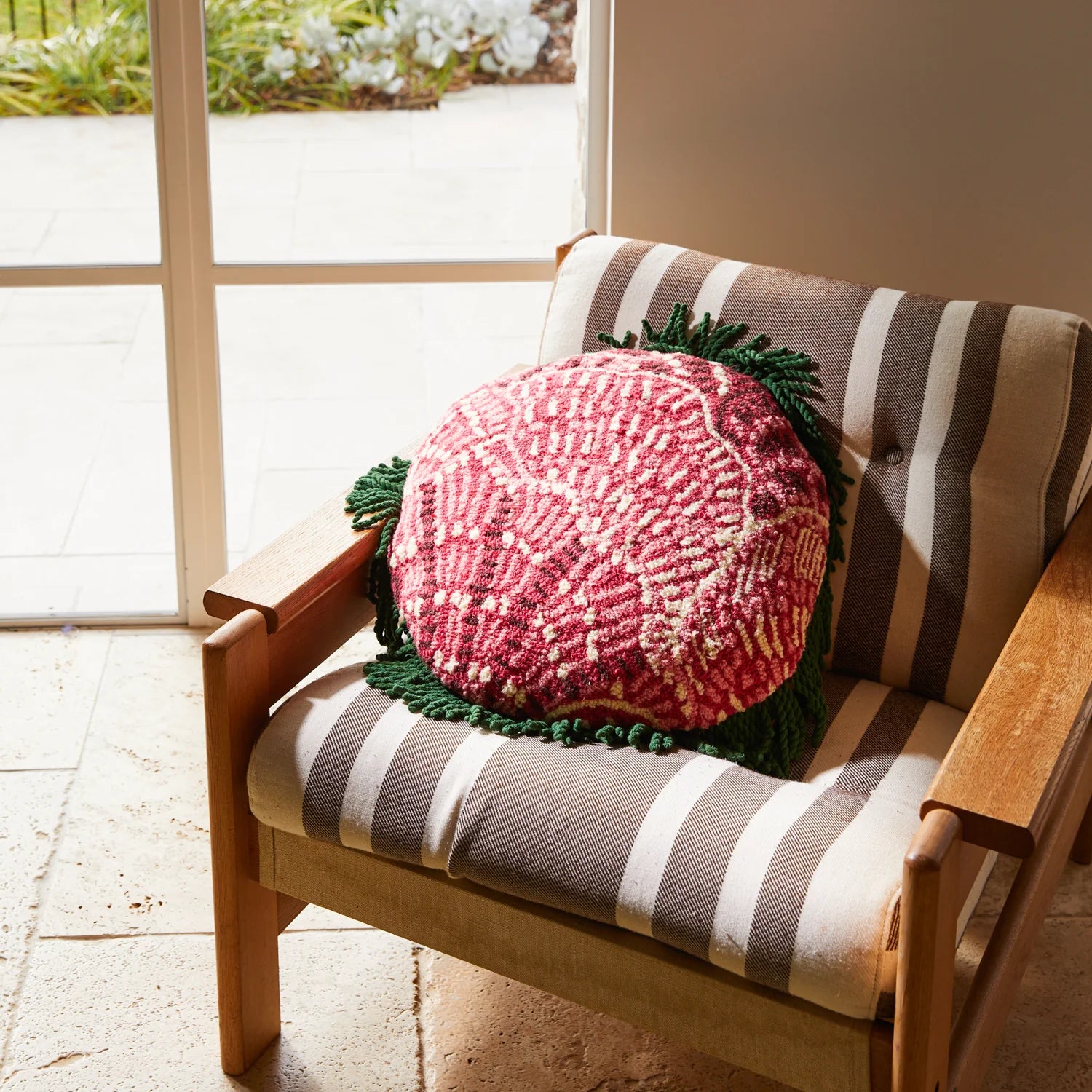 Claudelle Round cushion