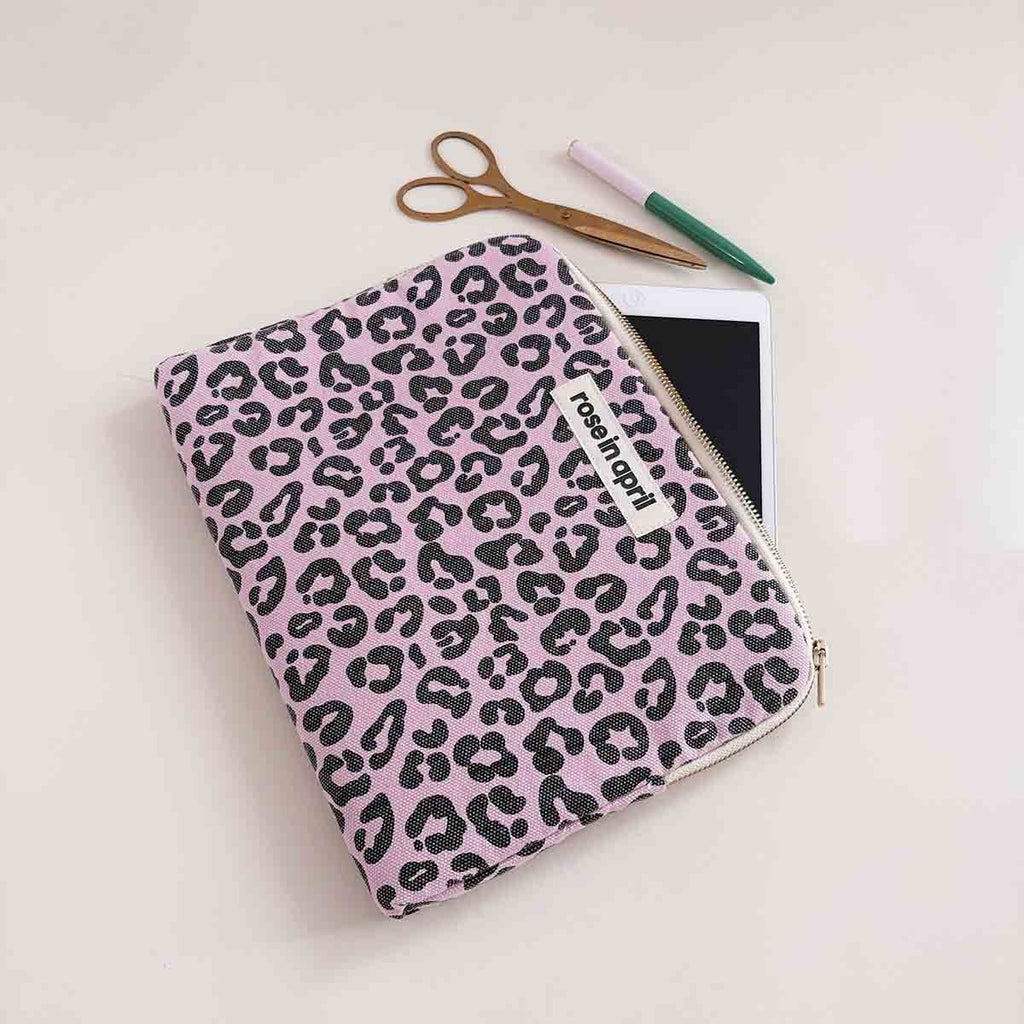 Bubble Leopard Ipad Sleeve